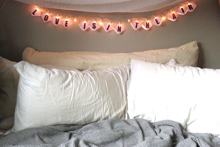 100 Romantic Valentine s Day Ideas 2022 - 79