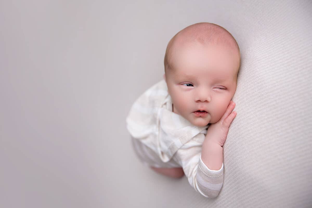 50  Newborn Photography Ideas   Best Tips and Tricks  - 33