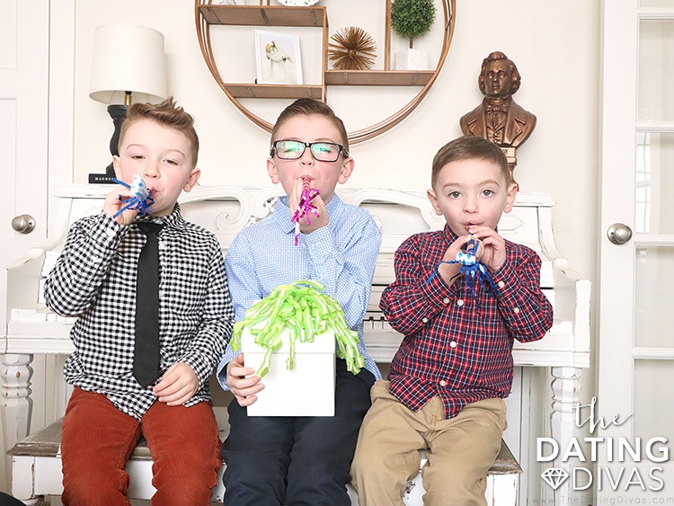 Birthday countdown idea to help celebrate a child's birthday| The Dating Divas