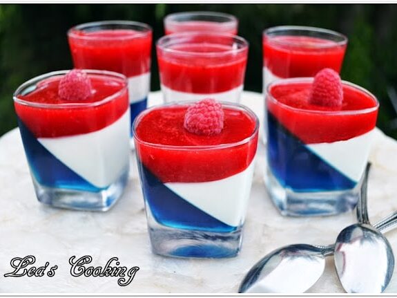 Red, white, and blue jello cups make show stopping 4th of July desserts. | The Dating Divas