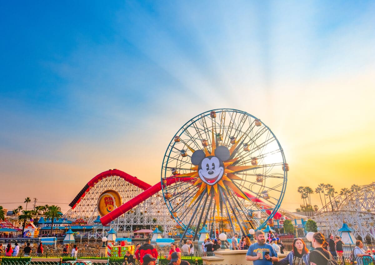 Your kids would never forgive us if we didn't put Disneyland on our list of the best family vacation spots. | The Dating Divas