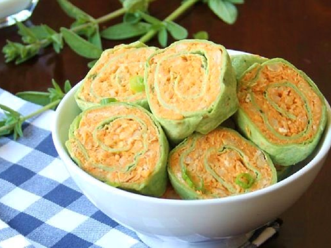 Try these pinwheels for one of your summer meals this year. | The Dating Divas