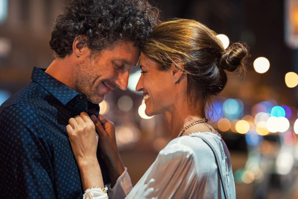 Check out these 30 date ideas for the empty nester couple! | The Dating Divas