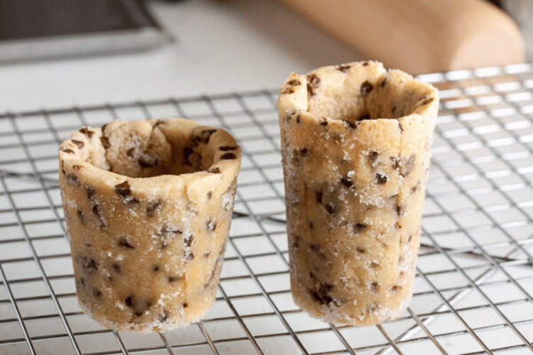 Cookie cup-shaped snacks perfect for drinking milk at a girls night | The Dating Divas