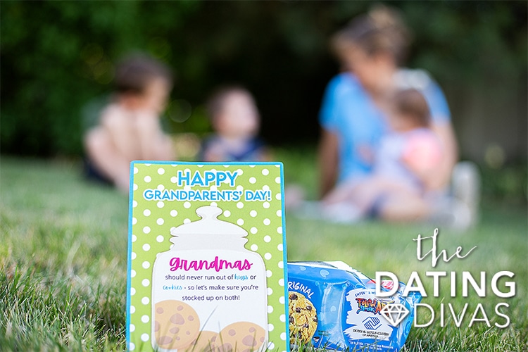 Enjoy some cookies this Grandparents' Day when you deliver these gifts to Grandma. | The Dating Divas