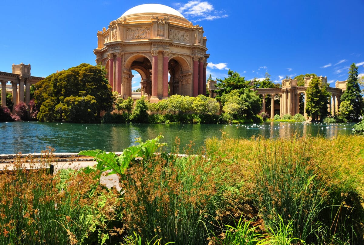 Things to do in San Francisco include visiting The Palace of Fine Arts. | The Dating Divas