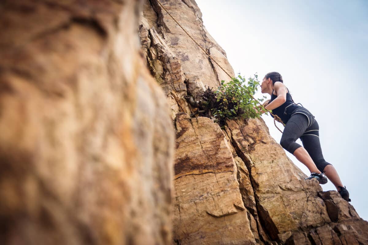 Get outdoors and try rock climbing as your new hobby! | The Dating Divas