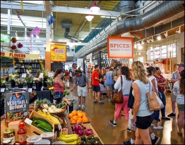 Looking for date ideas in Columbus, Ohio? Check out the North Market Farmer's Market with your sweetie! | The Dating Divas