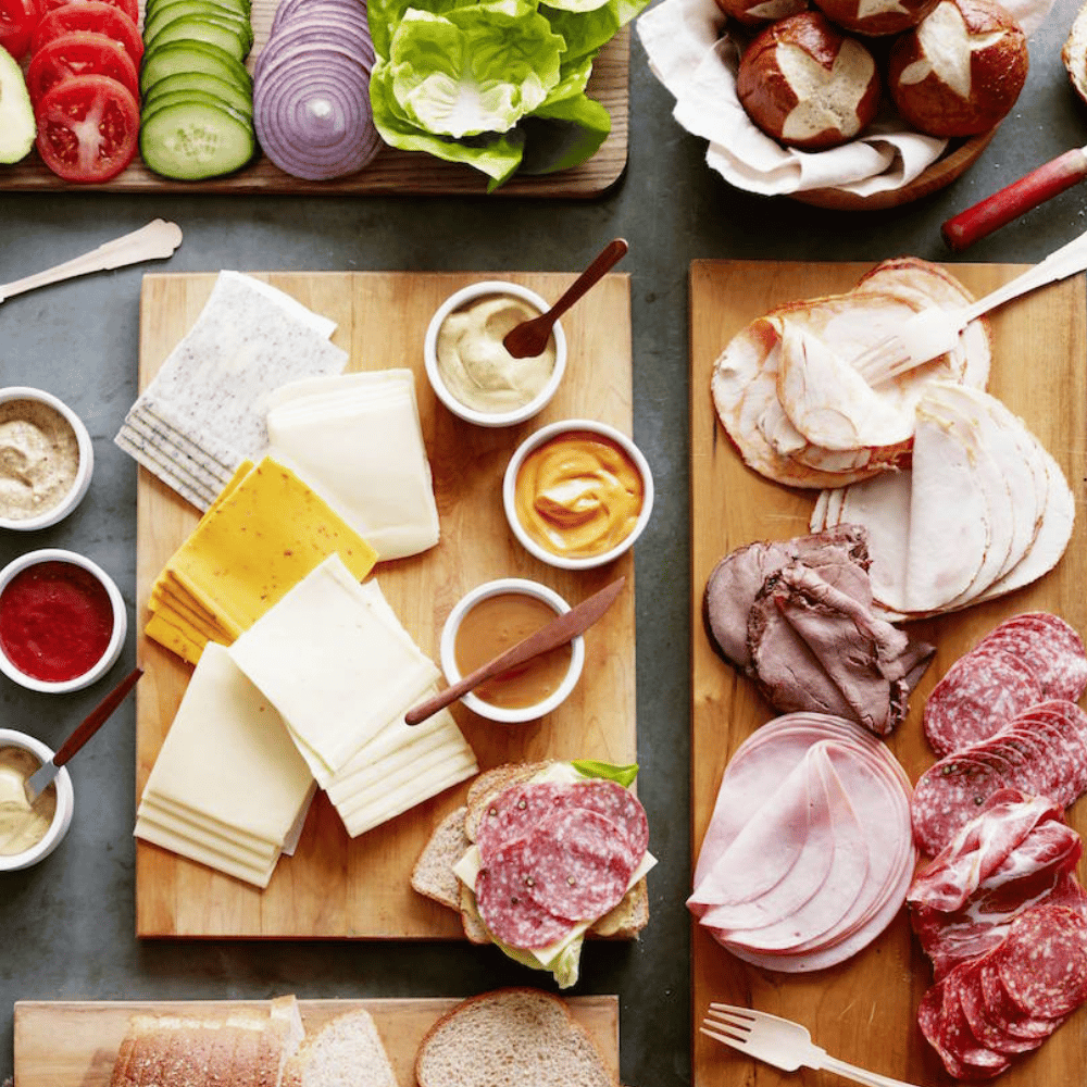 100+ Easy Meals for Large Groups | The Dating Divas