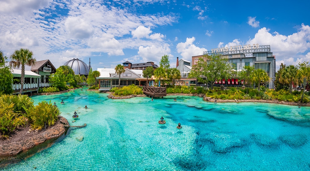 Don't miss a stop to Disney Springs, a fun thing to do in Orlando. | The Dating Divas