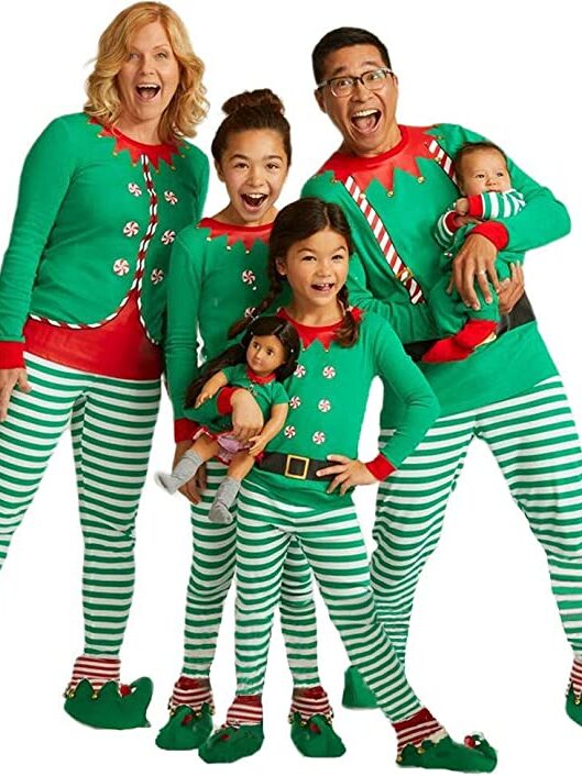 Your whole family can look like elves in these family Christmas pajamas. | The Dating Divas