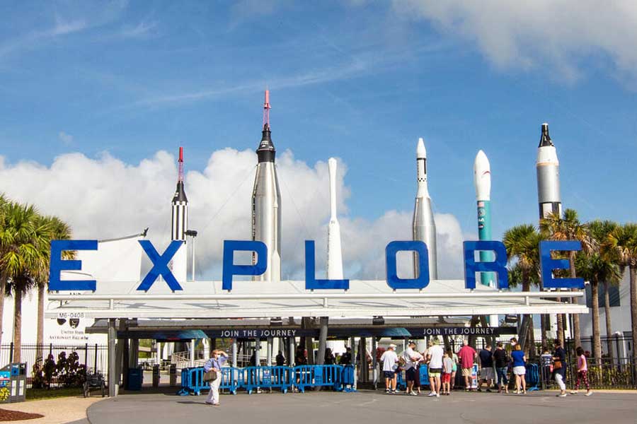 Space lovers have to take a trip to the Kennedy Space Center, a fun thing to do in Orlando. | The Dating Divas