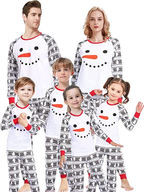 Let it snow with these adorable matching family Christmas pajamas. | The Dating Divas