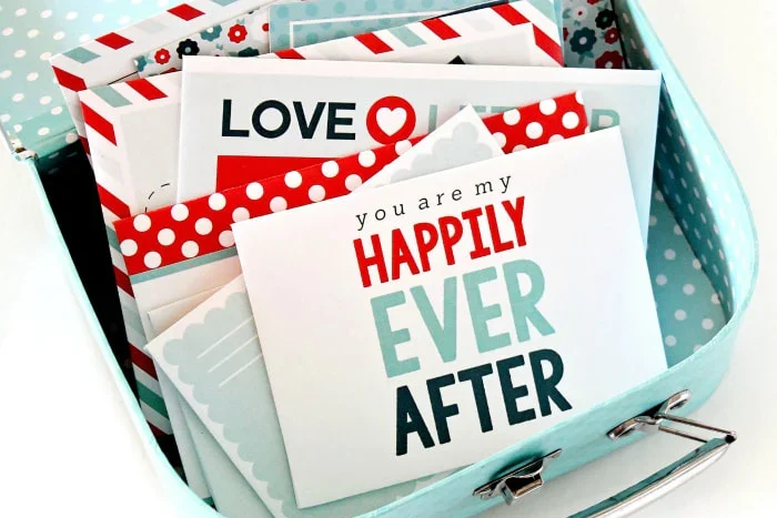 Need cheap Christmas gifts? Write love letters to your spouse! | The Dating Divas