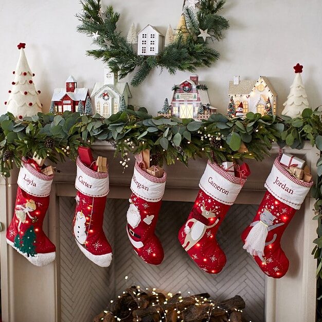 Sing Christmas songs all season long with these musical custom stockings! | The Dating Divas