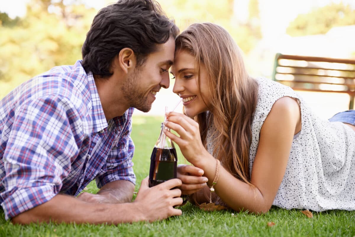 Enjoy this sweet and bubbly soda pop date with your spouse! | The Dating Divas