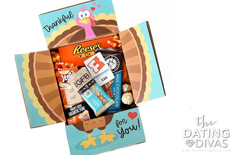 Free printables for a turkey box to use as Thanksgiving gifts to send to loved ones | The Dating Divas