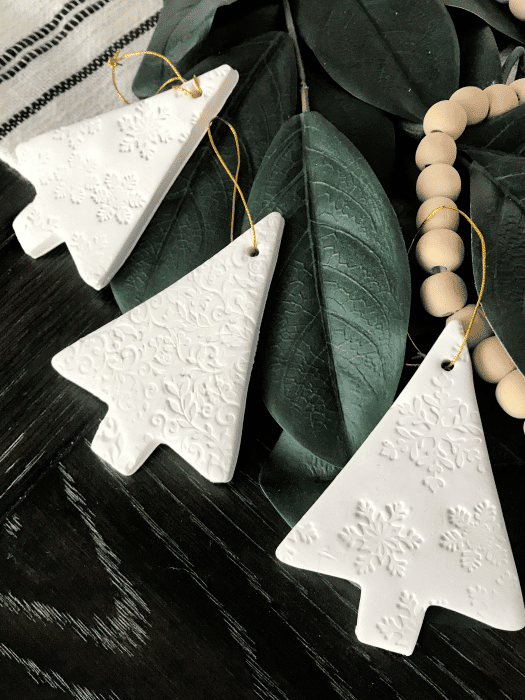 50 Fun   Easy Christmas Crafts for Families - 60