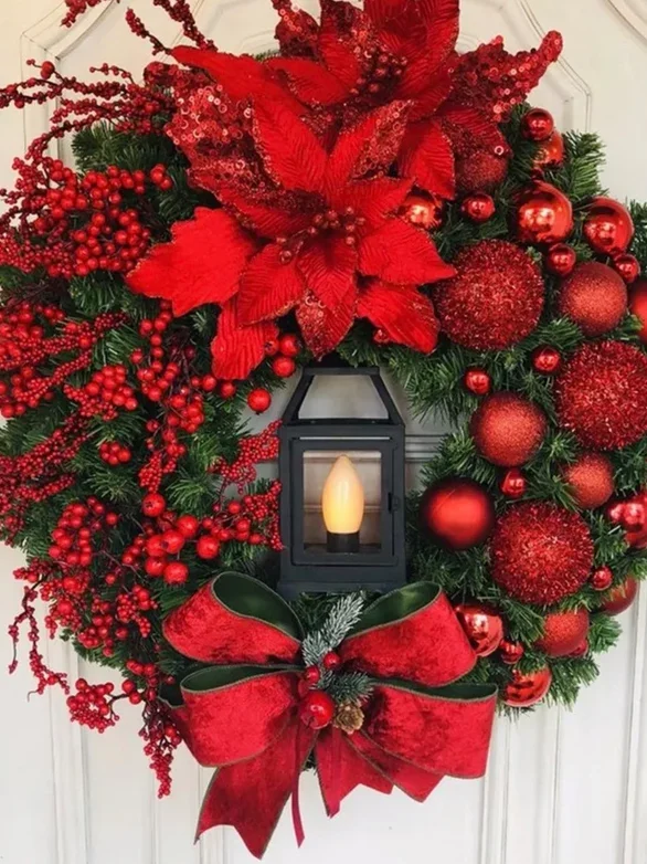 40 Best Christmas Wreaths to Deck Your Doors - 9