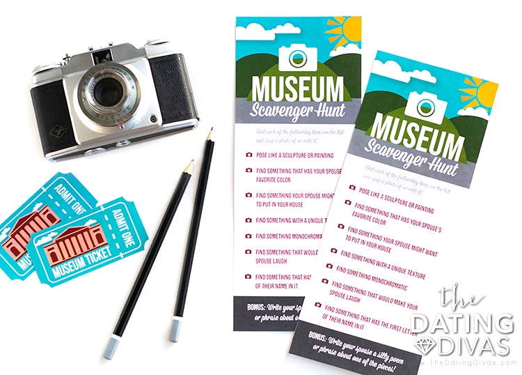 Supplies to complete a scavenger hunt at the museum | The Dating Divas