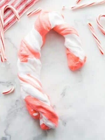 50 Fun   Easy Christmas Crafts for Families - 96