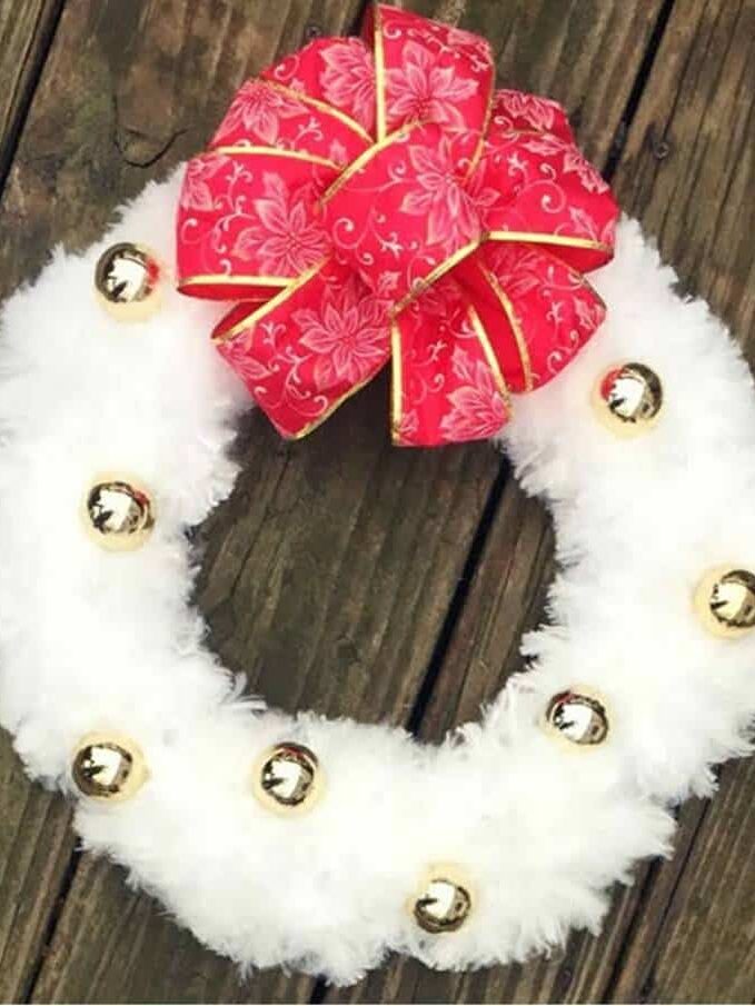 40 Best Christmas Wreaths to Deck Your Doors - 64