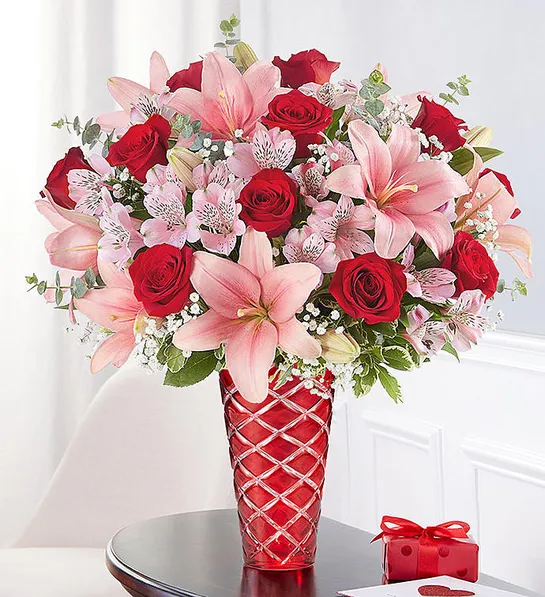 1-800 Flowers has a ton of Valentine's Day flowers! | The Dating Divas 