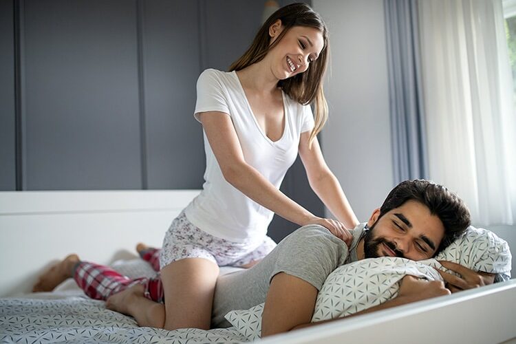 Sensual massages are a great thing to do on Valentine's Day. | The Dating Divas