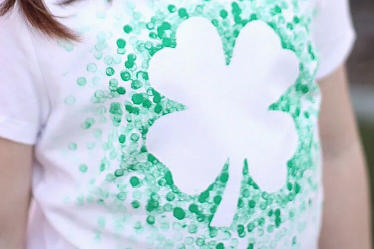 Creative St. Patrick's Day crafts for kid's shirts. | The Dating Divas