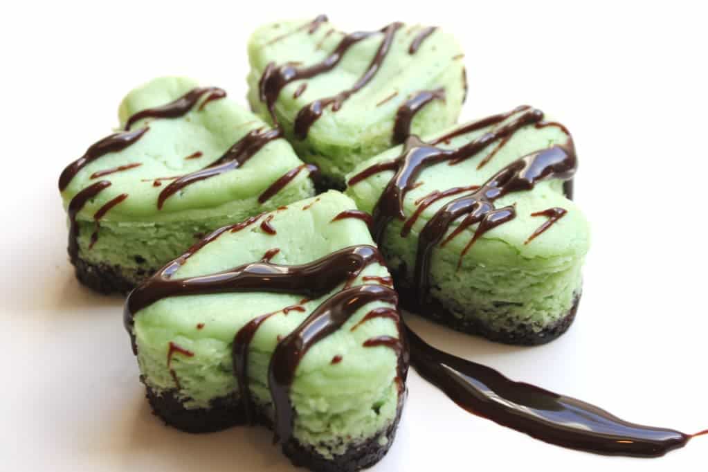 Fun St. Patrick's day food that looks like a shamrock | The Dating Divas