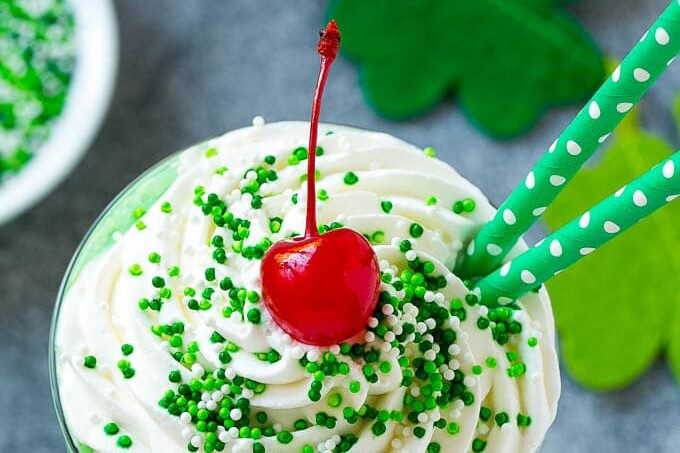 A St. Patrick's Day dessert of green shakes | The Dating Divas