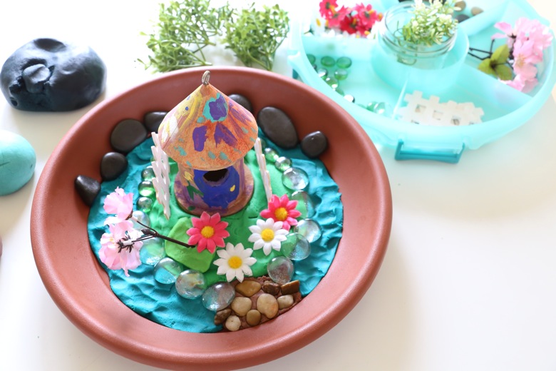 Use play dough for your fairy garden if you don't want to get your hands too dirty! | The Dating Divas