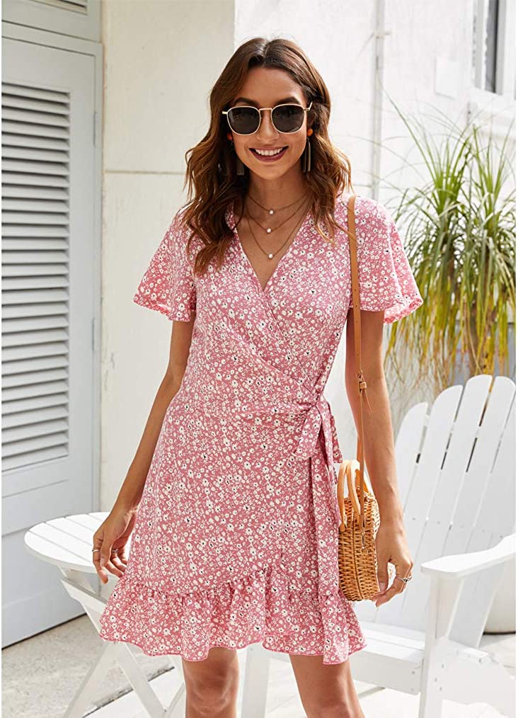 A pink wrap dress is perfect when looking for Easter dresses. | The Dating Divas