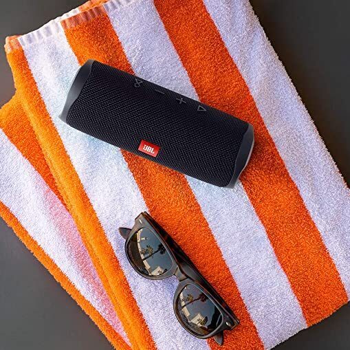 Check out this waterproof, portable Bluetooth speaker for Father's Day gift ideas! | The Dating Divas 