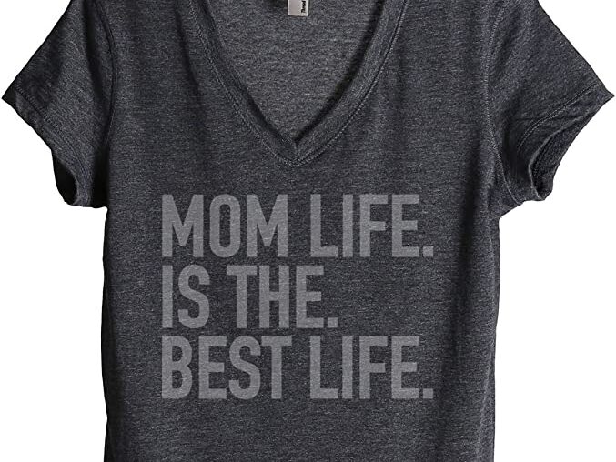 Mother's Day gift ideas for the t-shirt lover. | The Dating Divas