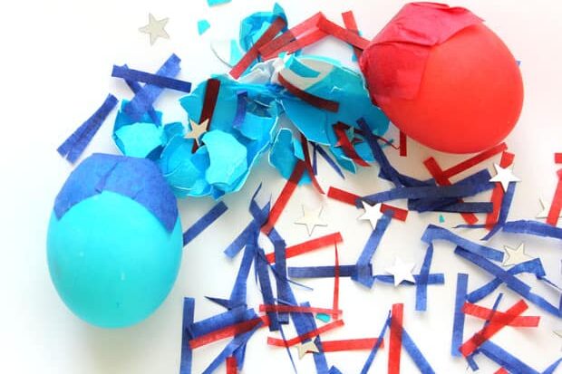 Enjoy making these patriotic crafts with your child this year! | The Dating Divas