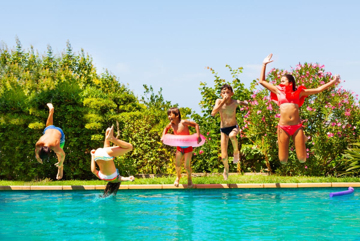 Play "Follow the Leader" for fun pool games at your next party! | The Dating Divas