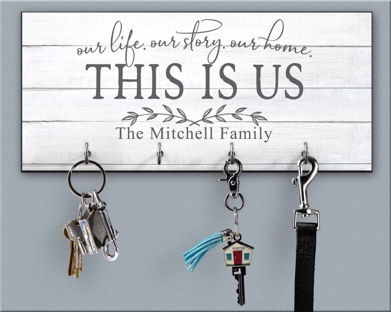 Customize this beautiful family key holder for an elegant congratulations gift that will be used daily. | The Dating Divas