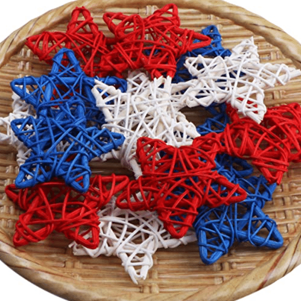 These star shaped rattan balls make great 4th of July decorations! | The Dating Diva s