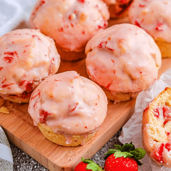 Delicious strawberry muffins for your easy breakfast ideas for kids. | The Dating Divas