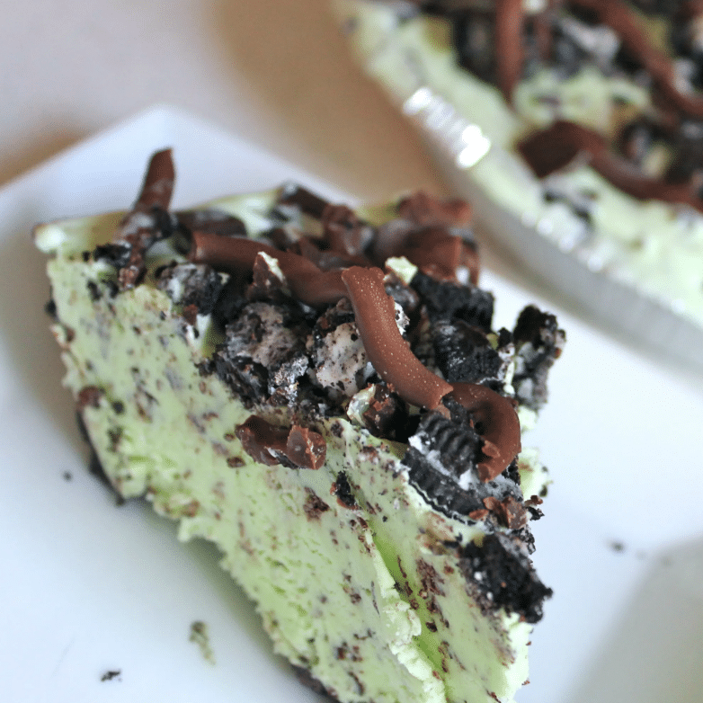 Pies can make totally versatile Thanksgiving desserts. | The Dating Divas 