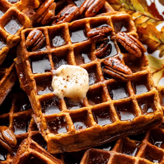 Your family is going to love pumpkin spice waffles for breakfast! | The Dating Divas 