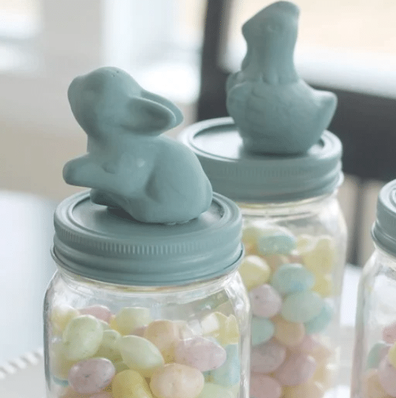 Dollar Tree supplies are great for all your Easter crafts! | The Dating Divas 