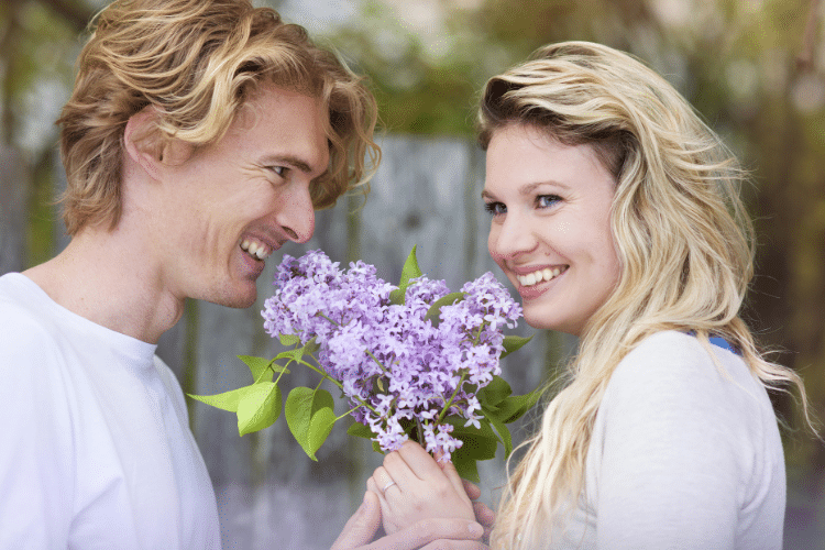 May Day is the perfect day to celebrate your love through acts of kindness! | The Dating Divas