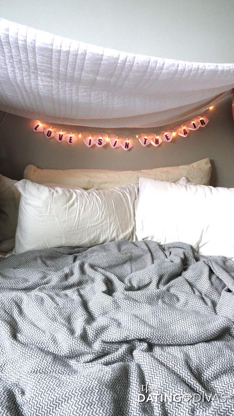 Glamping Indoor Blanket Fort