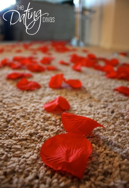 How to Use Real Rose Petals for Romance