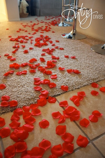 How To Use Real Rose Petals For Romance Thedatingdivas Com