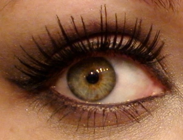 How to Apply False Eyelashes   Sexy Bedroom Eyes Tutorial - 12