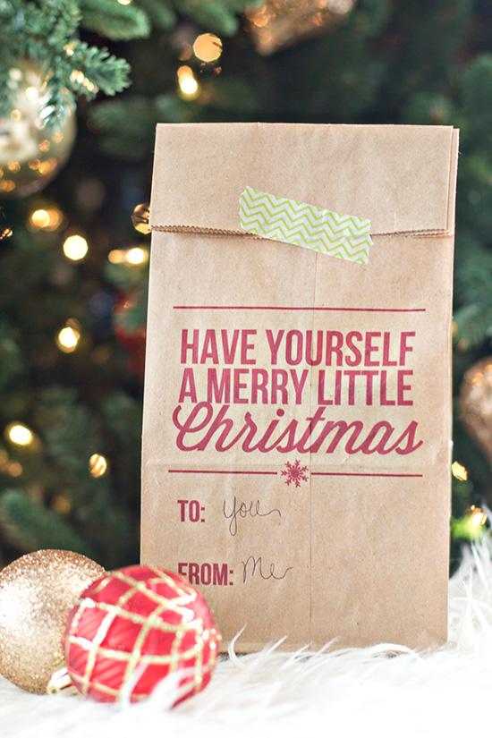 Printable Christmas Gift Bag- just run a standard brown paper bag through your printer! Great idea for packaging neighbor gifts and treats.