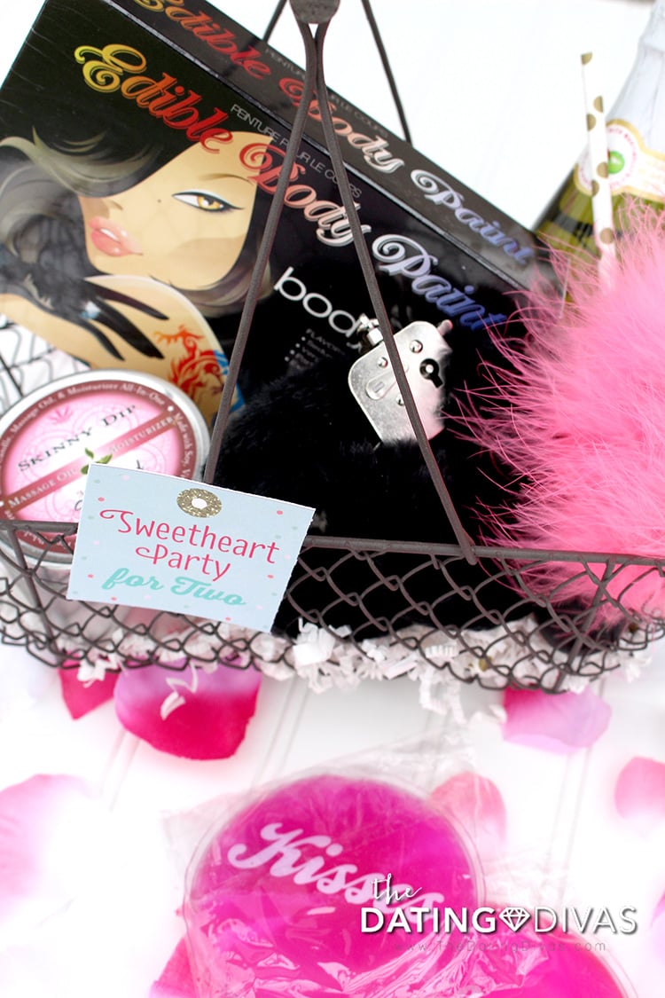 Neighborhood Gift Pack – The Dating Divas